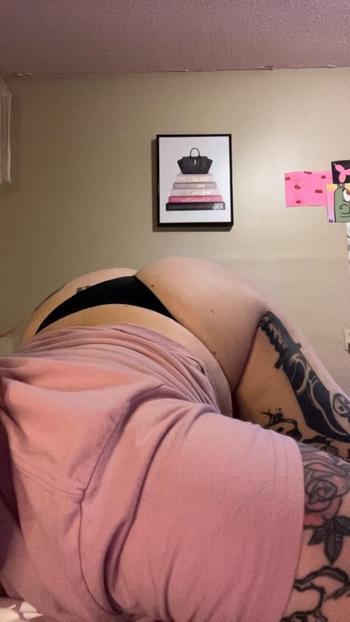 Snoww, 23  female escort, Dothan