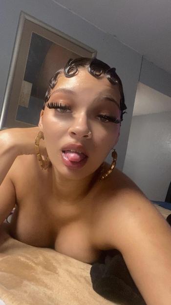 NovaDior, 21  female escort, Dothan
