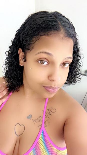 Ivy, 25  female escort, Dothan
